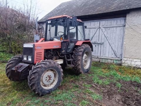 Eladó MTZ 820.2 traktor jó állapotban családi gazdaságból Eladó MTZ 820.2 traktor jó állapotban családi gazdaságból
