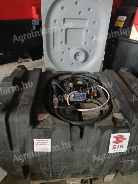 Szállító tartály – 440 literes mobil üzemanyagtartály eladó