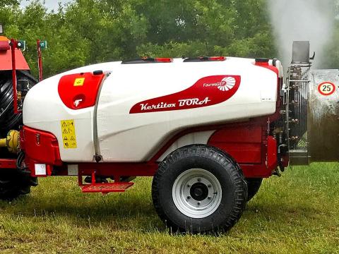 Új Kertitox Bora 2000 32VNS és 36VNS axiálventilátoros gyümölcsös permetező eladó