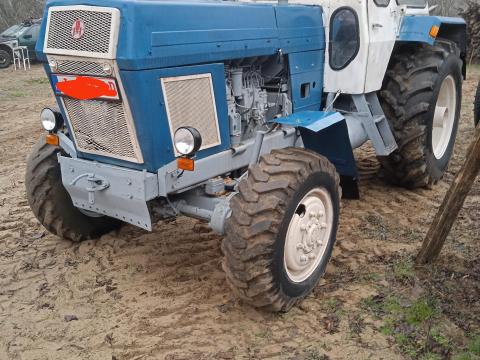 Fortschritt zt 303 d traktor eladó