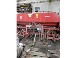 Becker Aeromat 6 soros szemenkénti vetőgép eladó