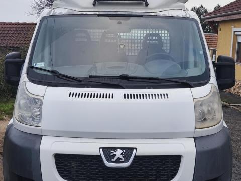 Peugeot Boxer 2.2 HDI platós ponyvás