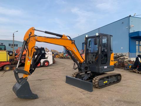 ÚJ Captok 40 minikotró ÚJ Captok 40 minikotró