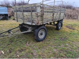 Eladó cseh katonai pótkocsi