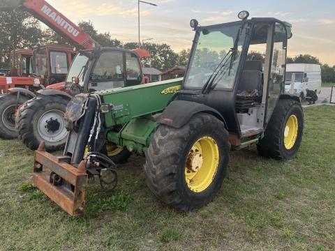 John Deere 3420 teleszkópos rakodógép