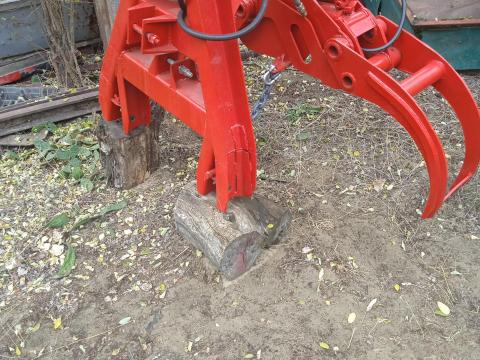 Erdészeti rönkfogó/rönkvonszoló kanál eladó