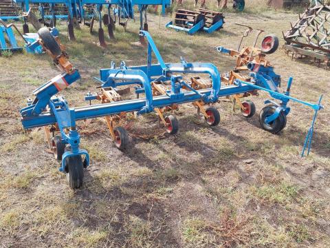 Eladó RAU front sorközművelő kultivátor, sorkapa