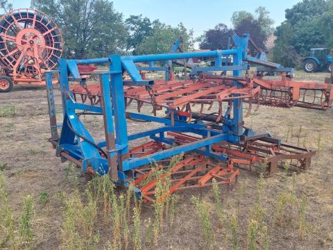 Eladó Feldherr 420 borona kombináció, dupla rögtörő, hidraulikus nyitás-csukás