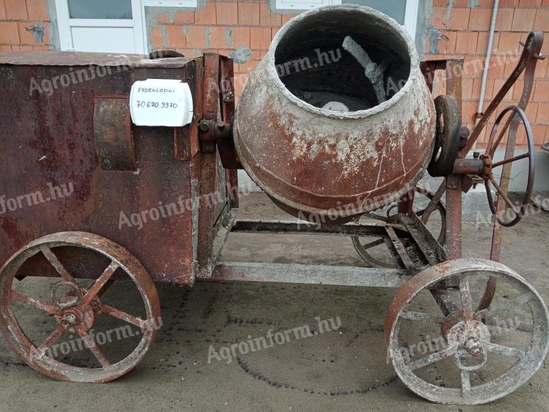 Üzemképes betonkeverő eladó