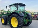 John Deere 6150R homlokrakodóval