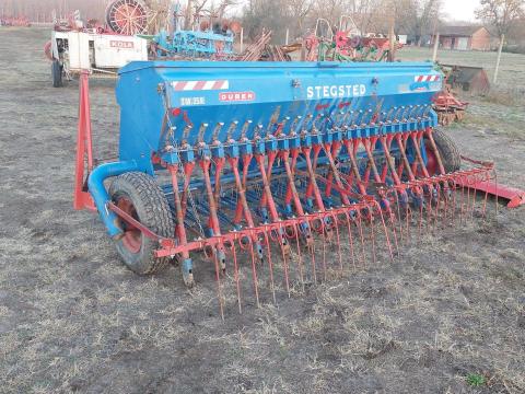 Eladó Stegsted 300 vetőgép, gabonavetőgép