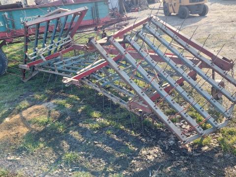 Eladó Hatzenbichler 6 méteres gyomfésű jó állapotban