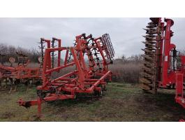 Ásóborona eladó, 5,6 méteres, kitűnő állapotban