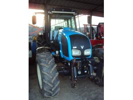 Eladó Valtra traktor