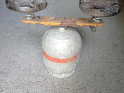 Camping két égőfejes palackos gázfőző Kiskunfélegyházán