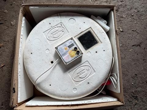 SK 75F háztáji keltetőgép eladó Kiskunfélegyházán SK 75F háztáji keltetőgép eladó Kiskunfélegyházán