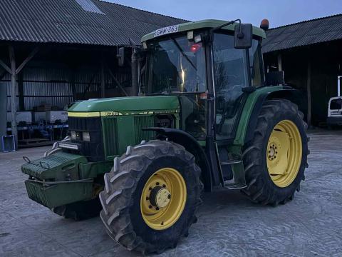 John Deere 6310