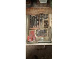 Eszterga,  köszörű,  oszlopos fúrógép