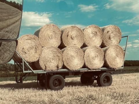 Bálaszállító eladó