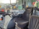 Valtra T 214 D TwinTrac kormányzás