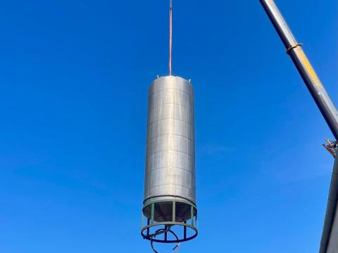 50 m3 (50 000 L) Saválló-Rozsdamentes tartály eladó 50 m3 (50 000 L) Saválló-Rozsdamentes tartály eladó