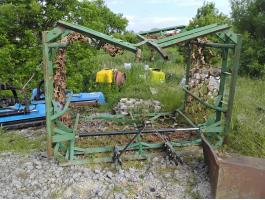 8méteres gyepszaggató