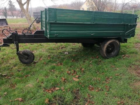 Egytengelyes pótkocsi eladó