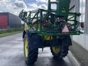 John Deere M740i