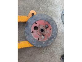 UN 053 új alkatrészek