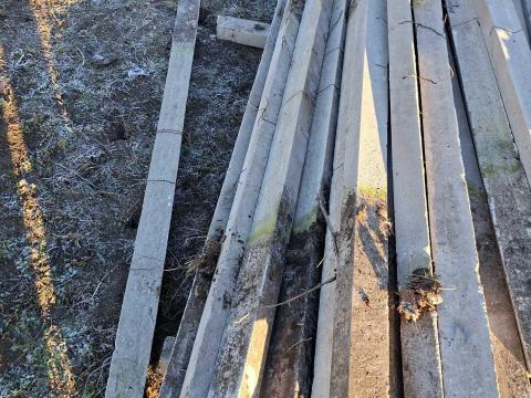 Eladó betonoszlopok