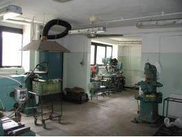 Fémipari gépek és alapanyagok eladók