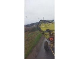 E 516 vágóasztal eladó