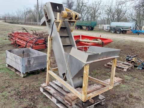 Eladó felhordószalag, szállítószalag, válogató, osztályozó Eladó felhordószalag, szállítószalag, válogató, osztályozó