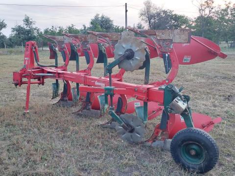 Eladó Vogel Noot Permaint 3S-MS 950 váltvaforgató eke