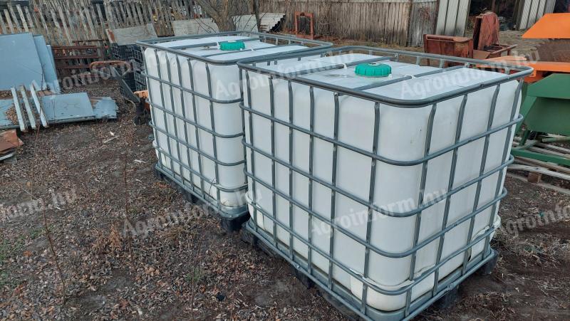 Eladó 1000 literes IBC tartály