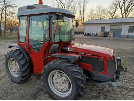 Antonio Carraro traktor Rinieri sorművelő és zúzó