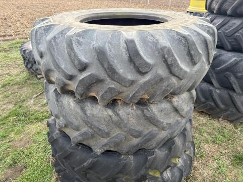 Good Year 16,9x26 (420/85x26) traktorgumik eladók