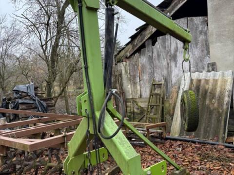 Traktorra függeszthető hidraulikus darugém és Big-Bag zsákemelő eladó