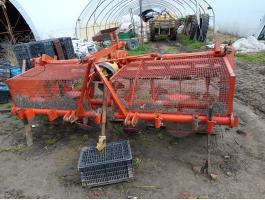 Farmax 3 m-es ásógép eladó, kipróbálható, azonnal munkára fogható állapotban