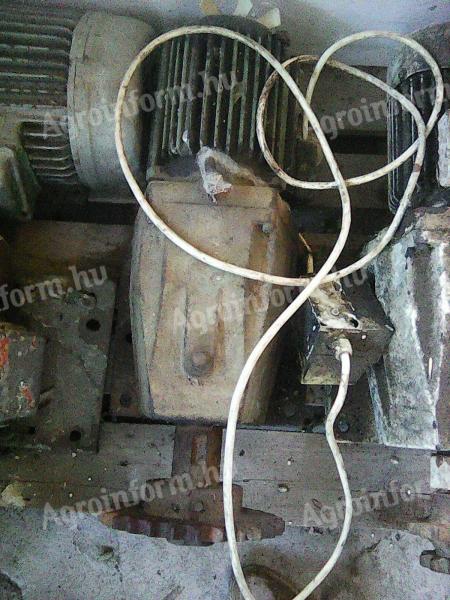 Ipari hajtóműves villanymotorok eladók