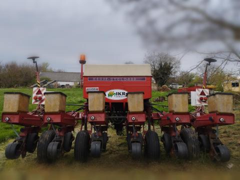 Kühne Cyclo 900 szemenkénti vetőgép eladó Kühne Cyclo 900 szemenkénti vetőgép eladó