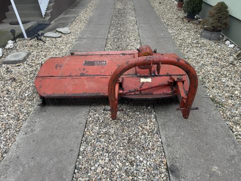 Humus oldalra eltolható soralj kasza eladó Humus oldalra eltolható soralj kasza eladó