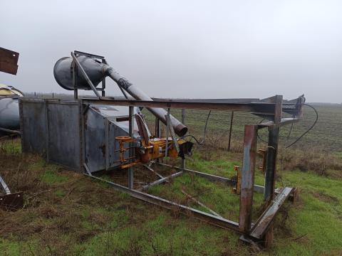 Silótartályok és kiegészítők eladók Silótartályok és kiegészítők eladók