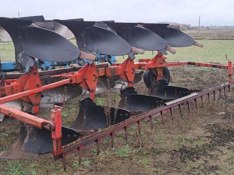 Krone Mustang 120 váltvaforgatós eke eladó Krone Mustang 120 váltvaforgatós eke eladó