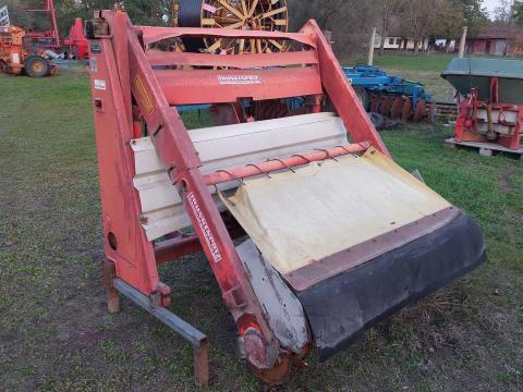 Eladó UNI típusú silómaró, jó állapotban Eladó UNI típusú silómaró, jó állapotban