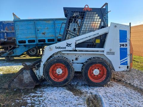 Eladó jó állapotú Bobcat 743 friss olajcserével Eladó jó állapotú Bobcat 743 friss olajcserével