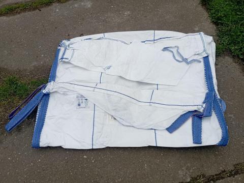 Big-Bag zsák eladó, egyszer használt, kiváló állapotban Big-Bag zsák eladó, egyszer használt, kiváló állapotban