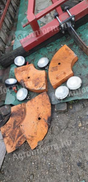 Súlyok és munkalàmpàk