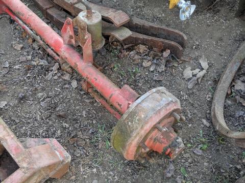 MBP 6,5 pótkocsi tengely, belső felnis MBP 6,5 pótkocsi tengely, belső felnis