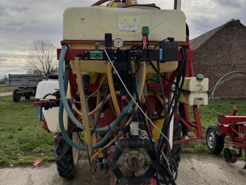 Gambetti permetező 18 m keretszélességgel eladó